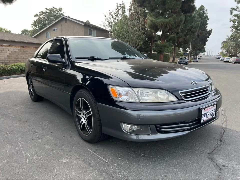 2001 Lexus ES 3rd Gen - Image 8 of 19