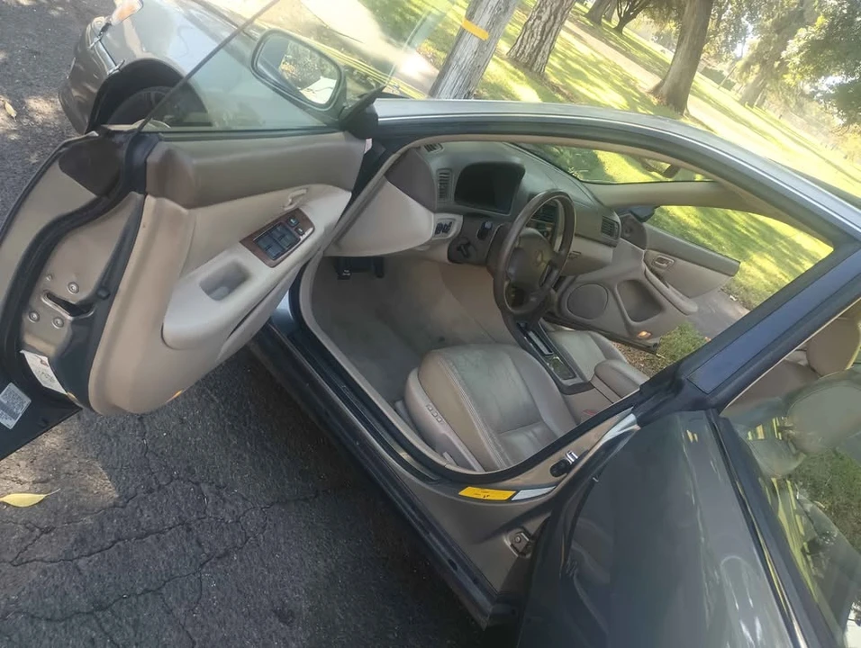 2001 Lexus ES 3rd Gen - Image 7 of 14