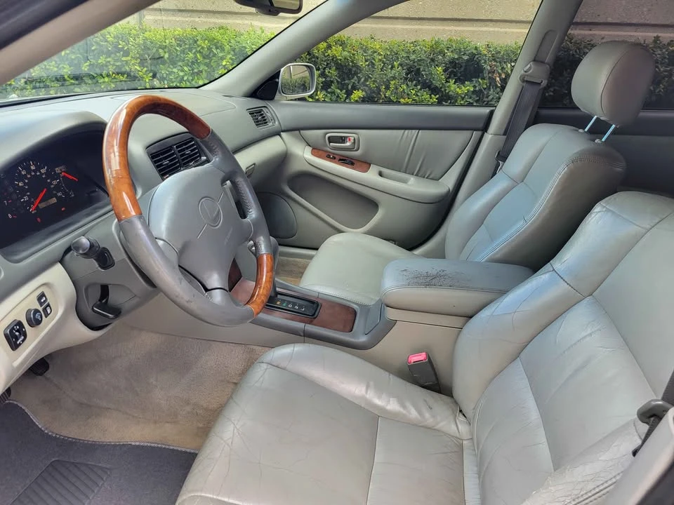 2001 Lexus ES 3rd Gen - Image 3 of 5