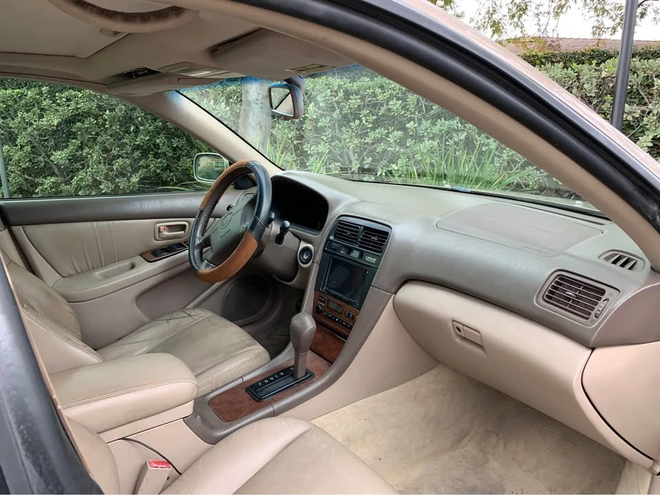 2001 Lexus ES 3rd Gen - Image 7 of 10