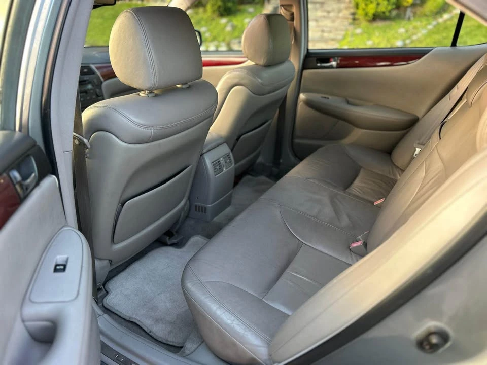 2001 Lexus ES 2nd Gen - Image 7 of 20