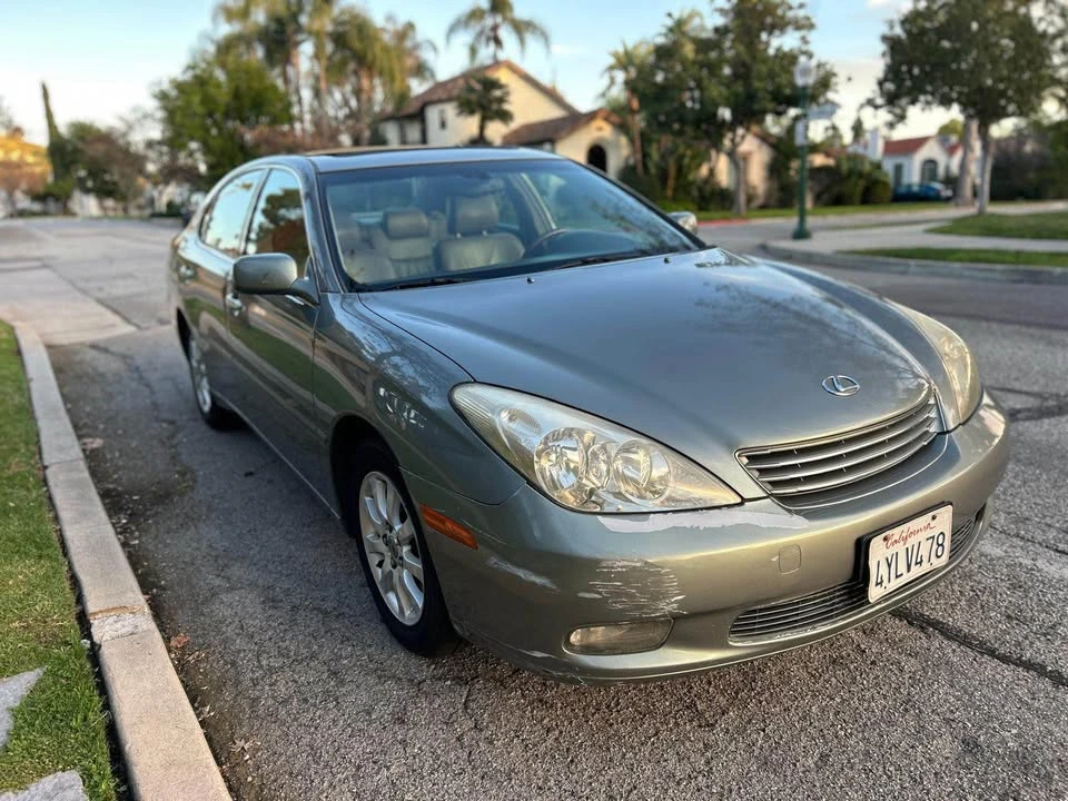 2001 Lexus ES 2nd Gen - Image 8 of 20