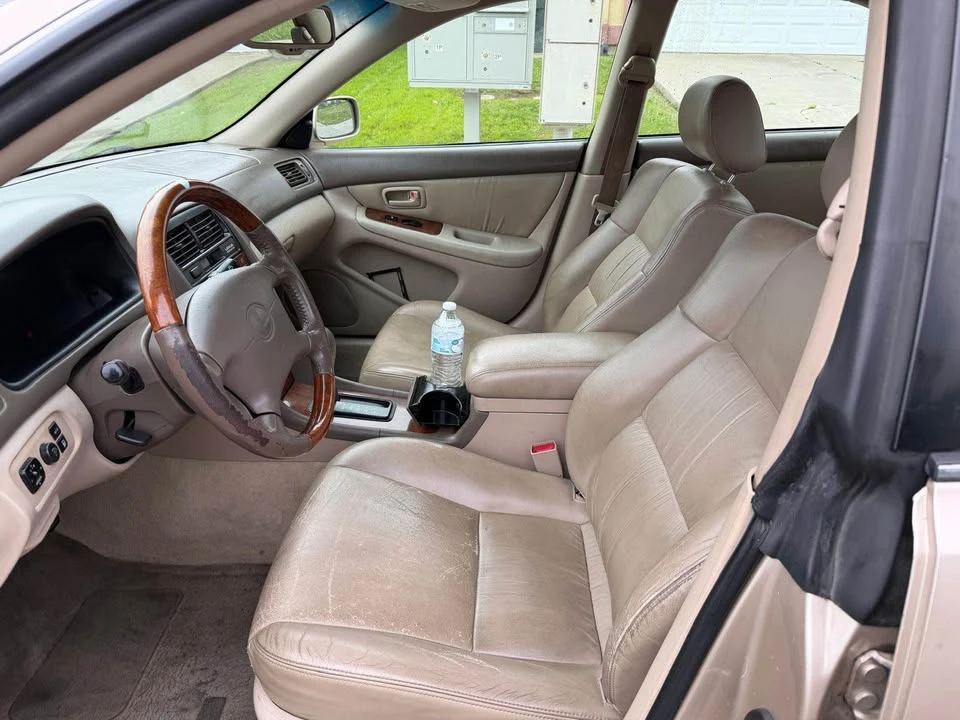 2001 Lexus ES 3rd Gen - Image 7 of 12