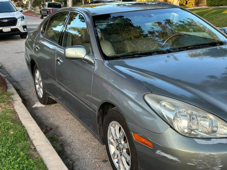2001 Lexus ES 2nd Gen - Image 16 of 20
