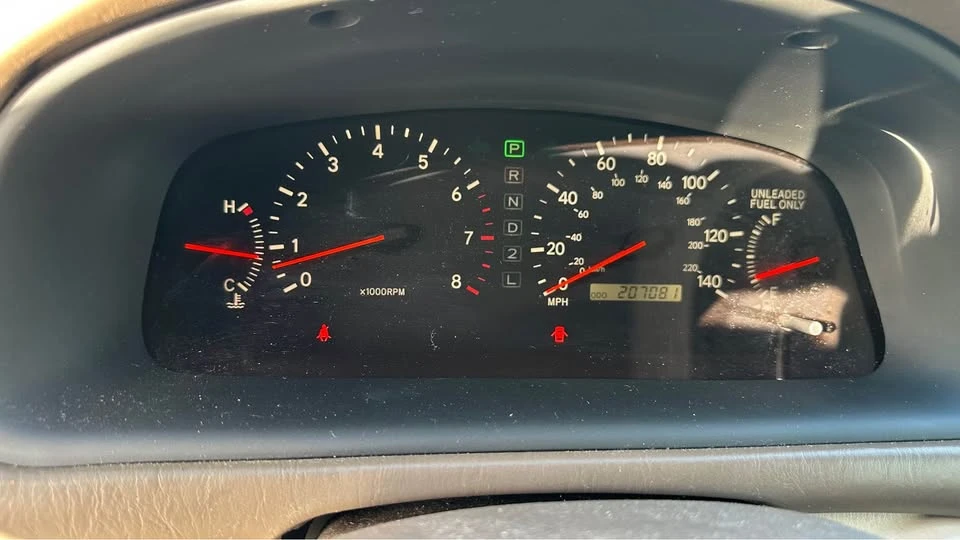 2001 Lexus ES 3rd Gen - Image 4 of 4