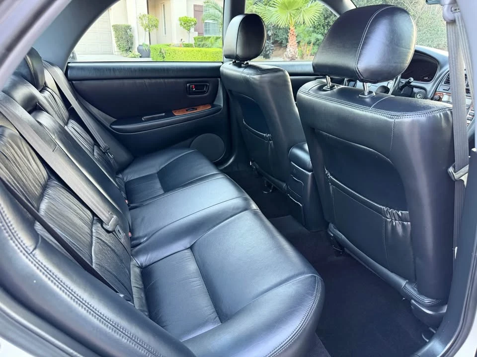 2001 Lexus ES 3rd Gen - Image 14 of 20