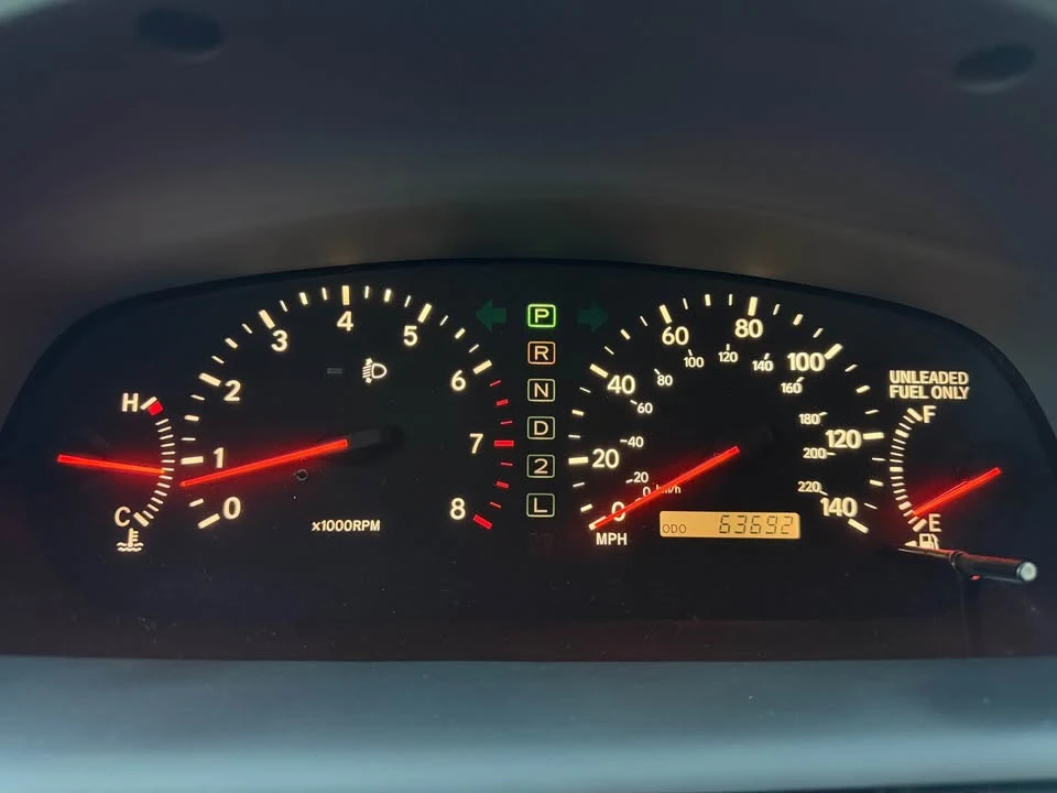 2001 Lexus ES 3rd Gen - Image 19 of 20