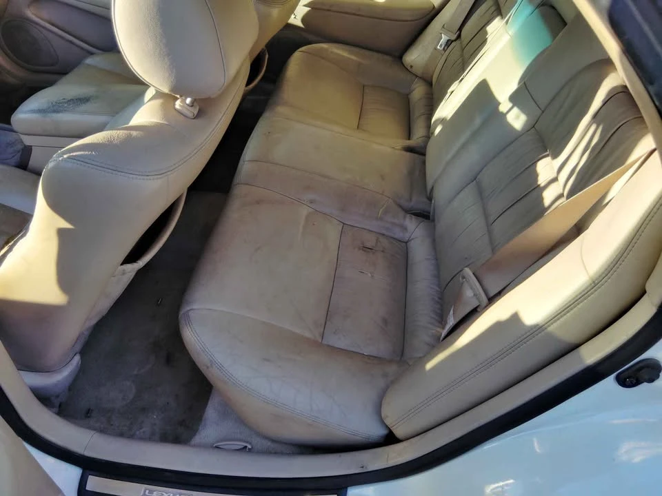 2001 Lexus ES 3rd Gen - Image 7 of 7