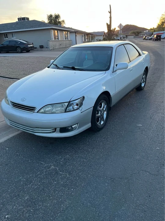 2001 Lexus ES 3rd Gen - Image 13 of 14