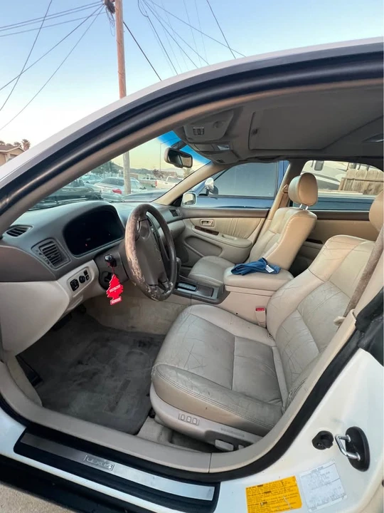2001 Lexus ES 3rd Gen - Image 5 of 8