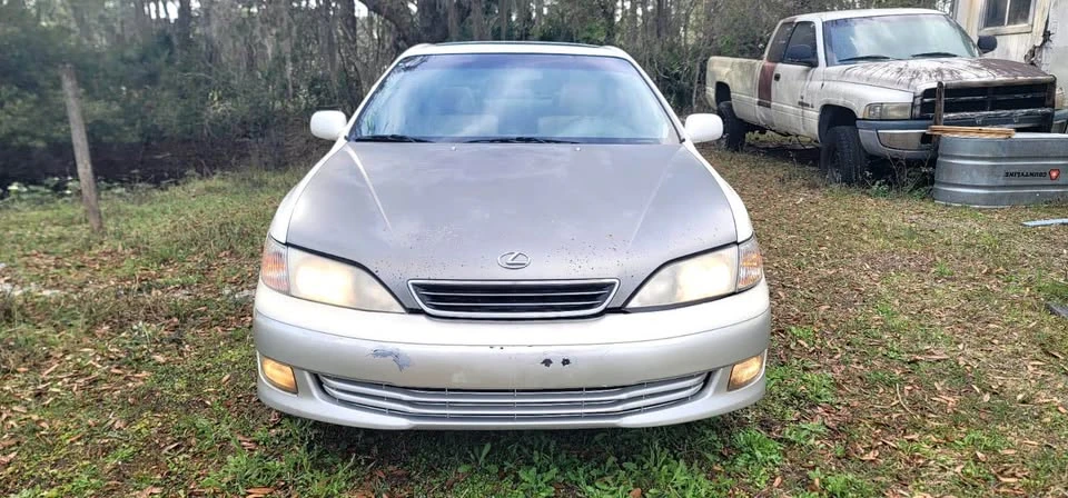 2001 Lexus ES 3rd Gen - Image 5 of 8
