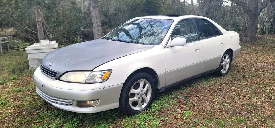 2001 Lexus ES 3rd Gen - Image 4 of 8