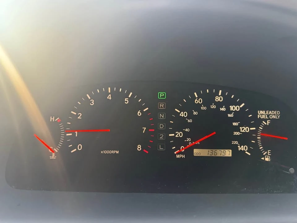 2001 Lexus ES 3rd Gen - Image 6 of 7