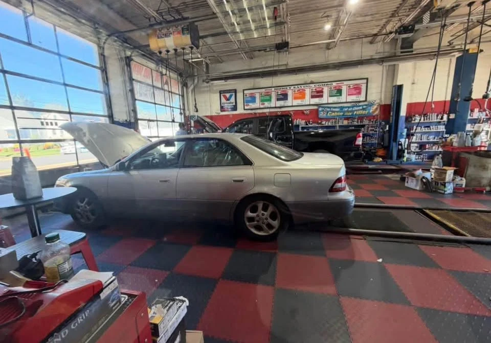 2001 Lexus ES 3rd Gen - Image 5 of 6