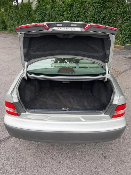 2001 Lexus ES 3rd Gen - Image 7 of 13