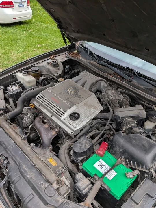2001 Lexus ES 3rd Gen - Image 11 of 11