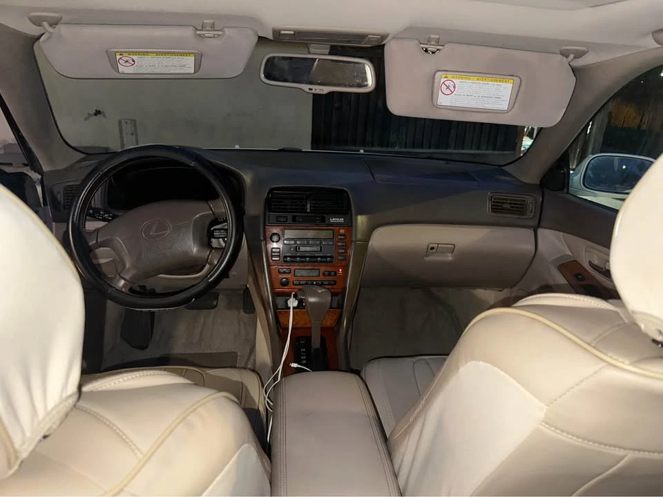 2001 Lexus ES 3rd Gen - Image 7 of 7