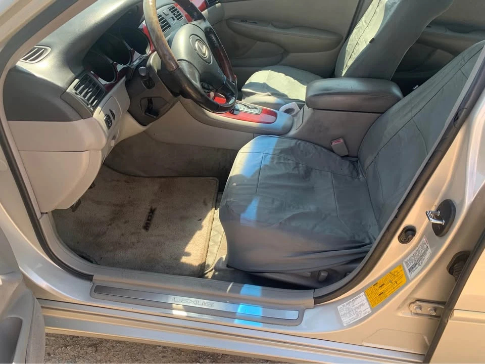 2001 Lexus ES 3rd Gen - Image 5 of 12