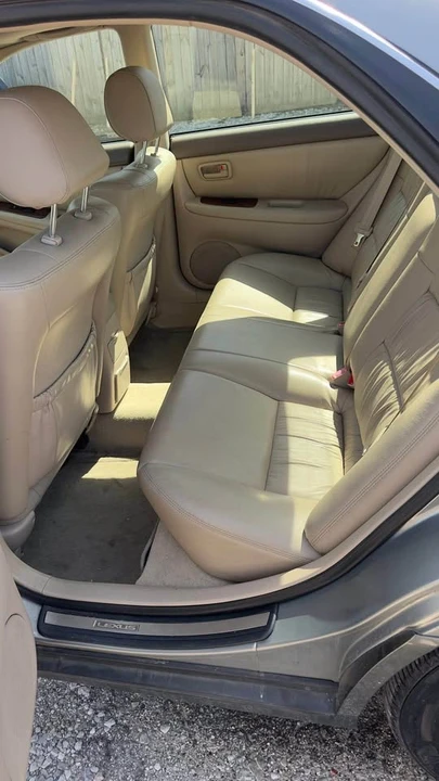 2001 Lexus ES 3rd Gen - Image 6 of 7
