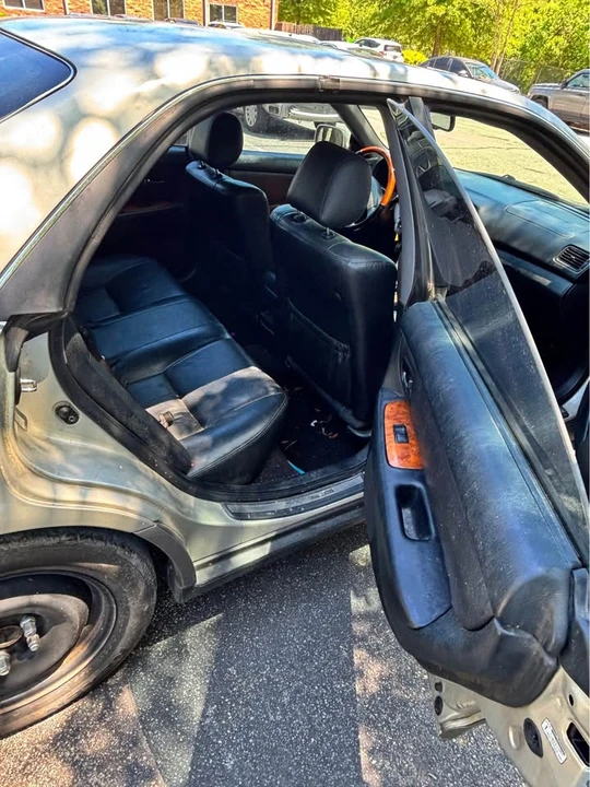 2001 Lexus ES 3rd Gen - Image 10 of 10