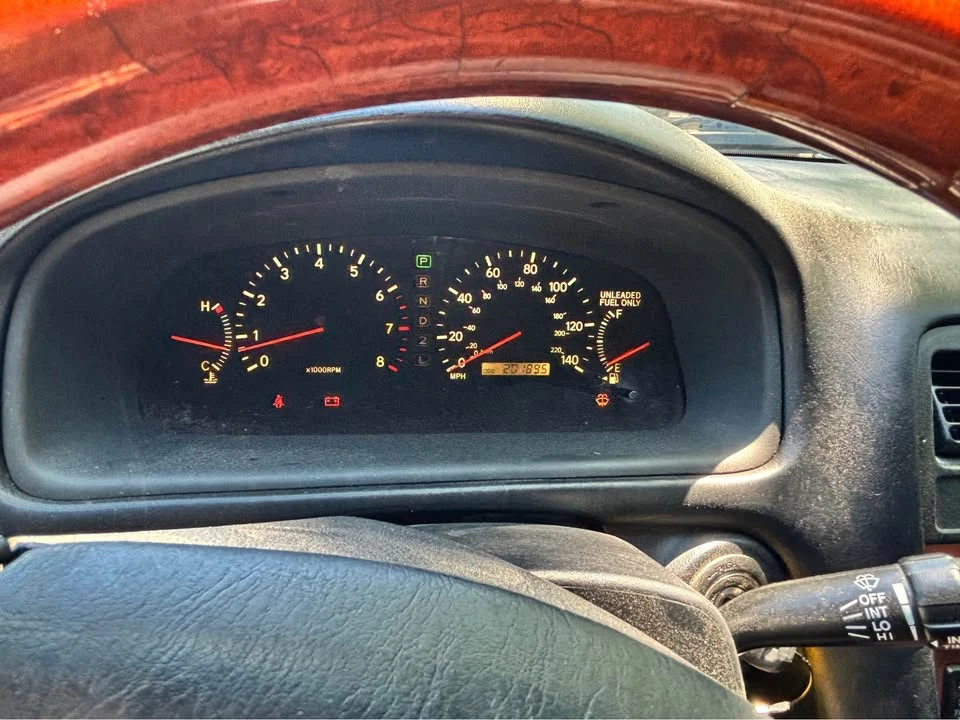 2001 Lexus ES 3rd Gen - Image 6 of 10