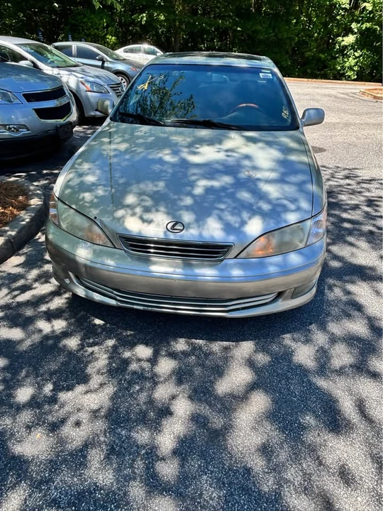 2001 Lexus ES 3rd Gen - Image 4 of 10