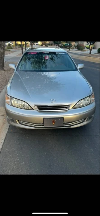 2001 Lexus ES 3rd Gen - Image 7 of 15