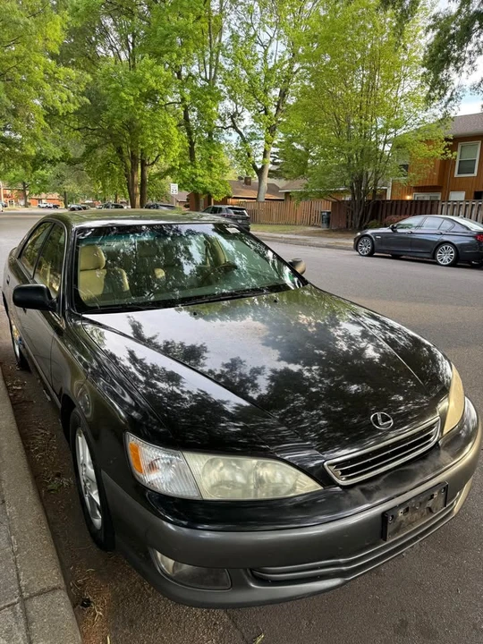 2001 Lexus ES 3rd Gen - Image 3 of 5