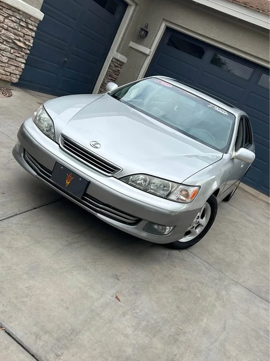 2001 Lexus ES 3rd Gen - Image 5 of 15