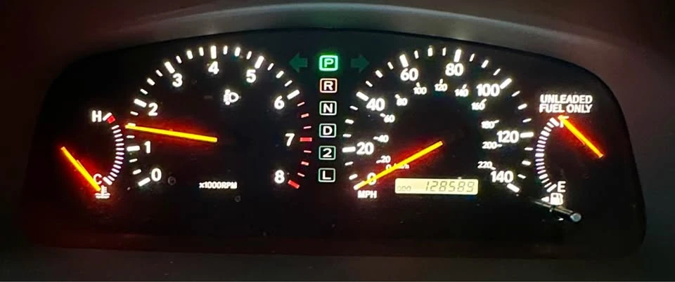 2001 Lexus ES 3rd Gen - Image 11 of 11