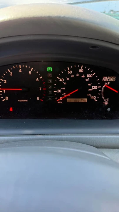 2001 Lexus ES 3rd Gen - Image 7 of 10