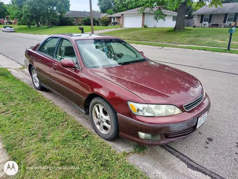 2001 Lexus ES 300 Sedan 4D