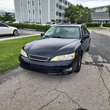 2001 Lexus ES 300 Sedan 4D