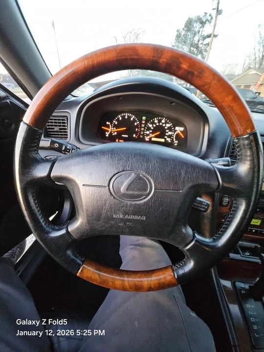 2001 Lexus ES 2nd Gen - Image 9 of 10