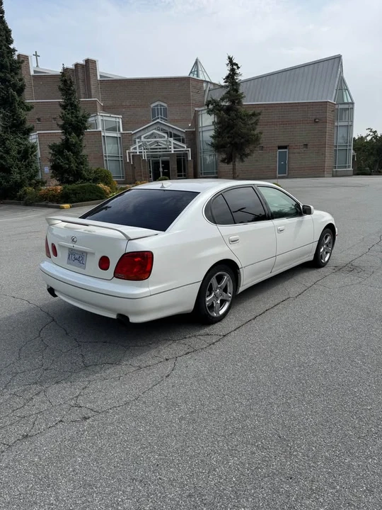 2001 Lexus GS 2nd Gen - Image 4 of 9