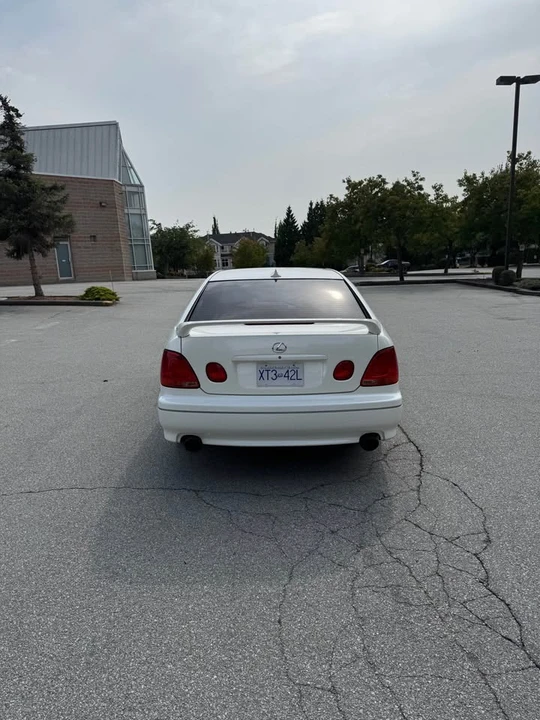 2001 Lexus GS 2nd Gen - Image 5 of 9