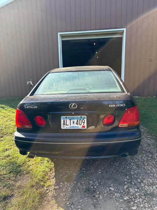 2001 Lexus GS 2nd Gen - Image 3 of 5