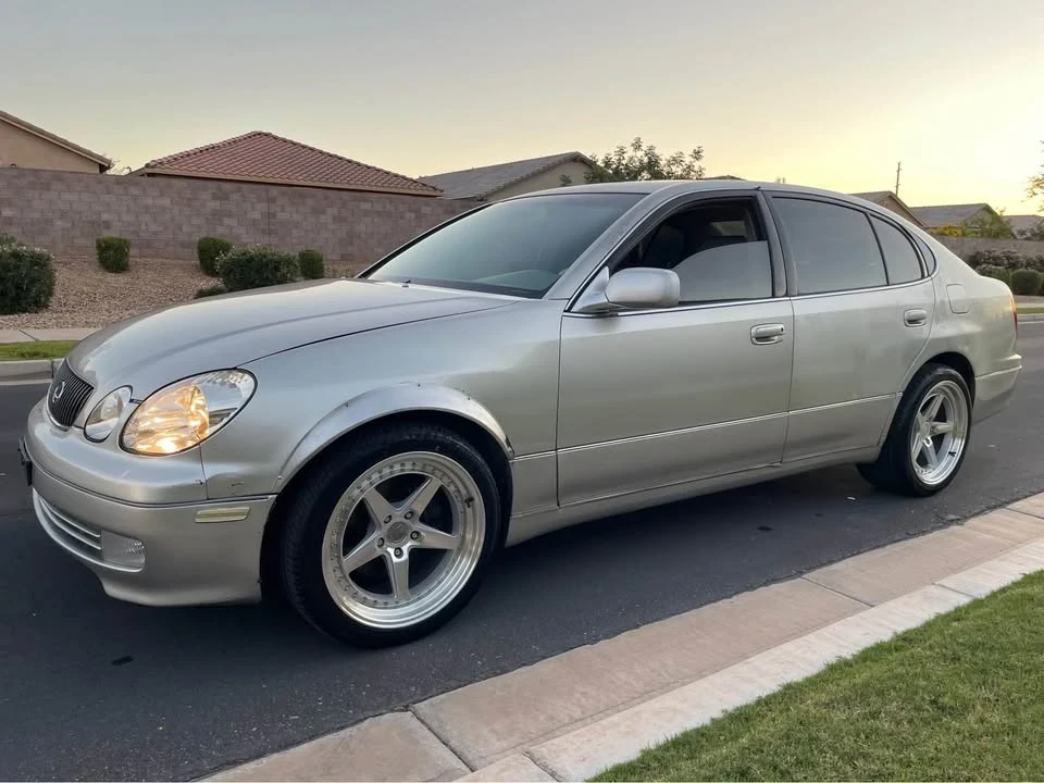 2001 Lexus GS 2nd Gen - Image 4 of 12