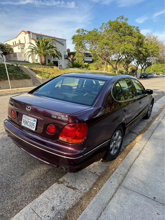 2001 Lexus GS 2nd Gen - Image 5 of 7