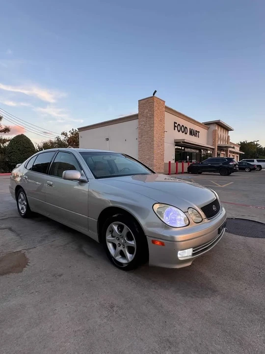 2001 Lexus GS 2nd Gen - Image 16 of 16