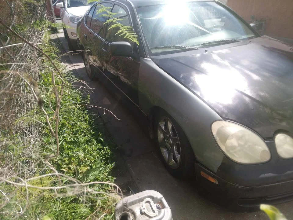 2001 Lexus GS 2nd Gen - Image 2 of 4