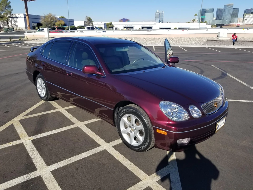 2001 Lexus GS 2nd Gen - Image 12 of 31