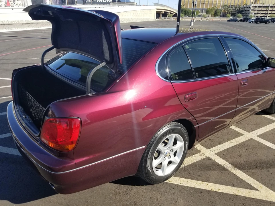 2001 Lexus GS 2nd Gen - Image 14 of 31