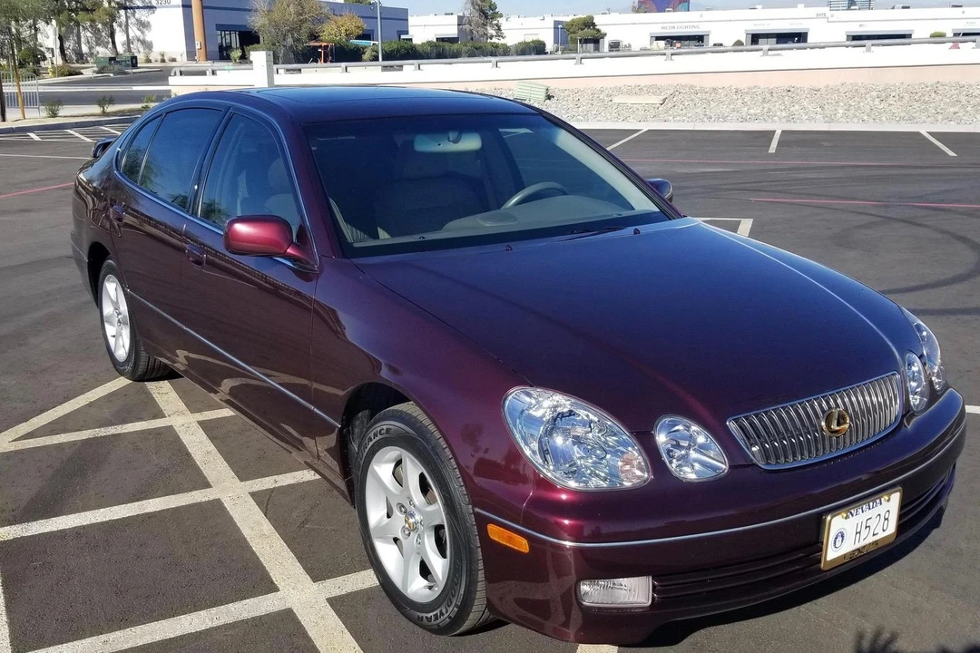 2001 Lexus GS 2nd Gen - Image 3 of 31