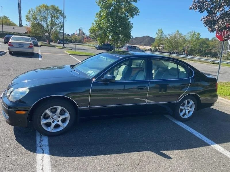 2001 Lexus GS 2nd Gen - Image 3 of 12