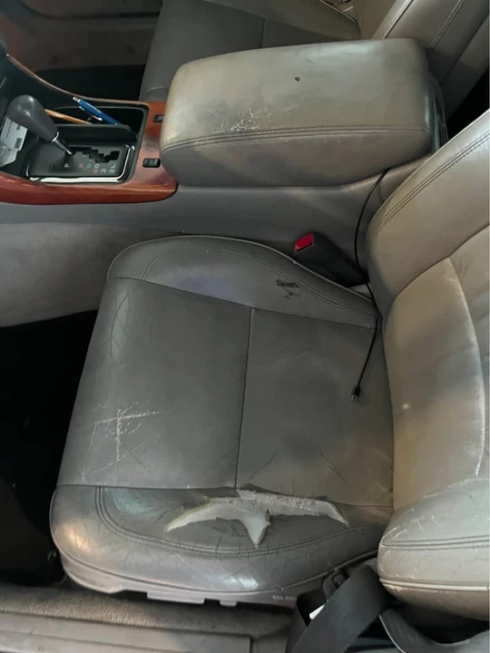 2001 Lexus GS 2nd Gen - Image 6 of 7