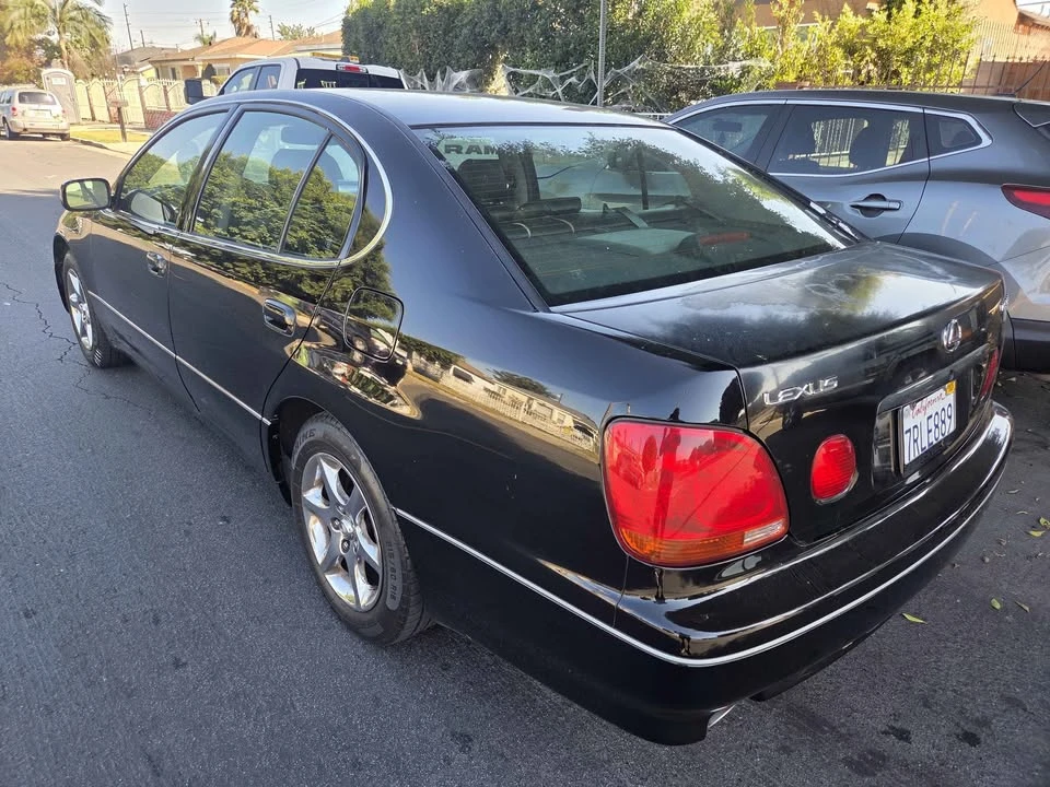 2001 Lexus GS 2nd Gen - Image 5 of 8