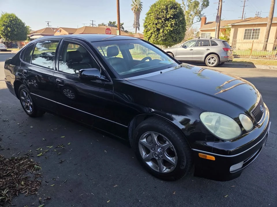 2001 Lexus GS 2nd Gen - Image 3 of 8