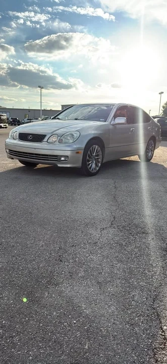 2001 Lexus GS 2nd Gen - Image 3 of 9