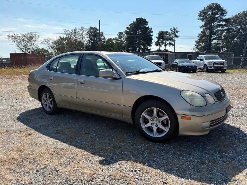 2001 Lexus GS 2nd Gen - Image 2 of 6